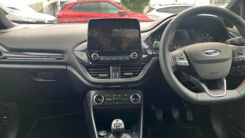 Ford Fiesta 1.0 EcoBoost Hybrid mHEV 125 ST-Line 5dr Petrol Hatchback